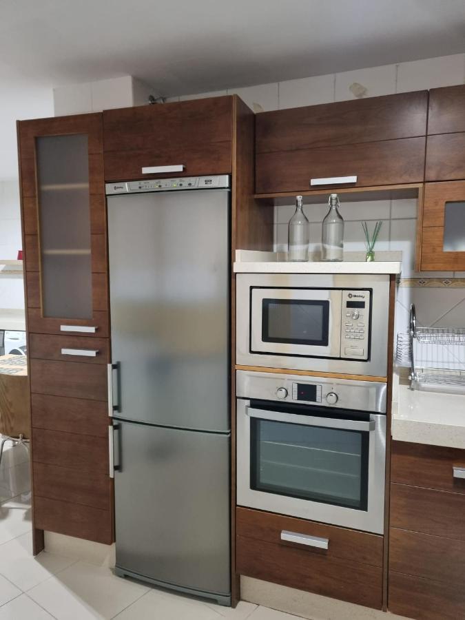 San Bernardo Family Apartment เซบีญา ภายนอก รูปภาพ
